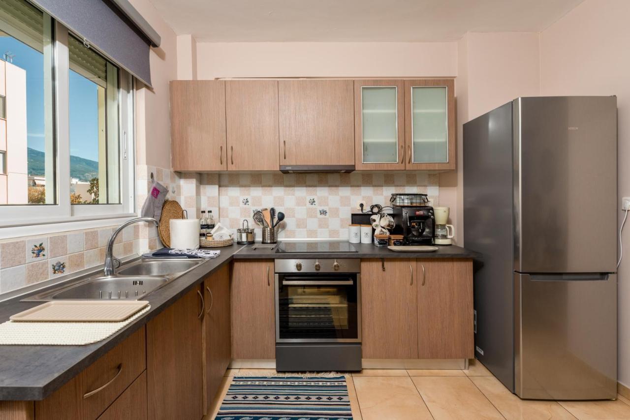 Eleni'S Modern Apartment 볼로스 외부 사진